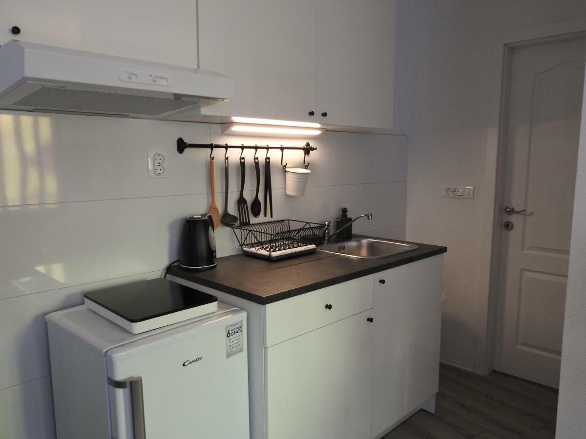 Apartment Antonela Slatine Buitenkant foto
