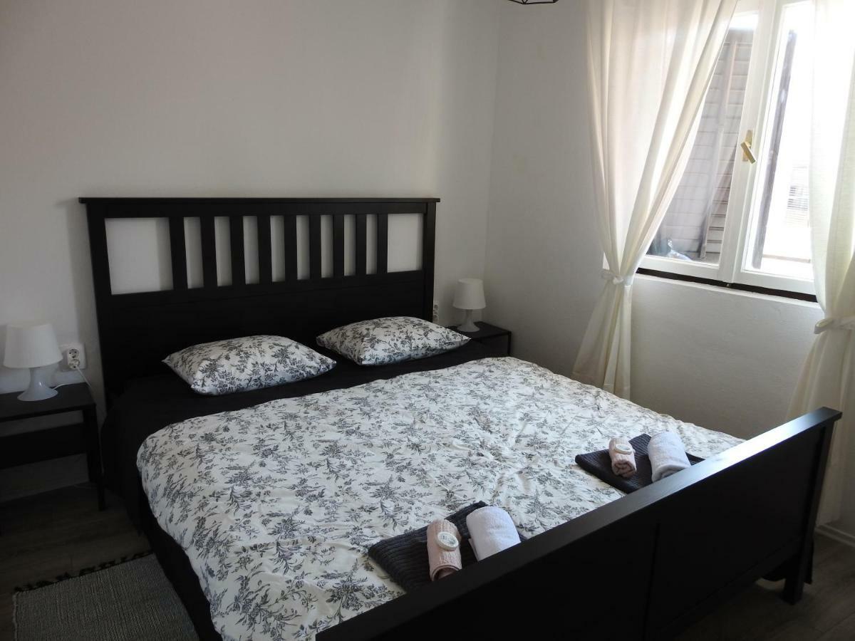 Apartment Antonela Slatine Buitenkant foto